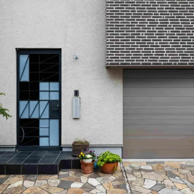 japanese-house-entrance-with-windows_1_11zon